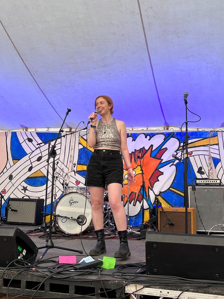 Spoken word artist ireland

Female Spoken word poet Ireland